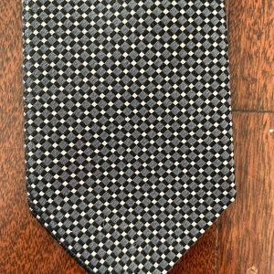 Hugo Boss Black White And Silver Houndstooth 100% Silk Tie